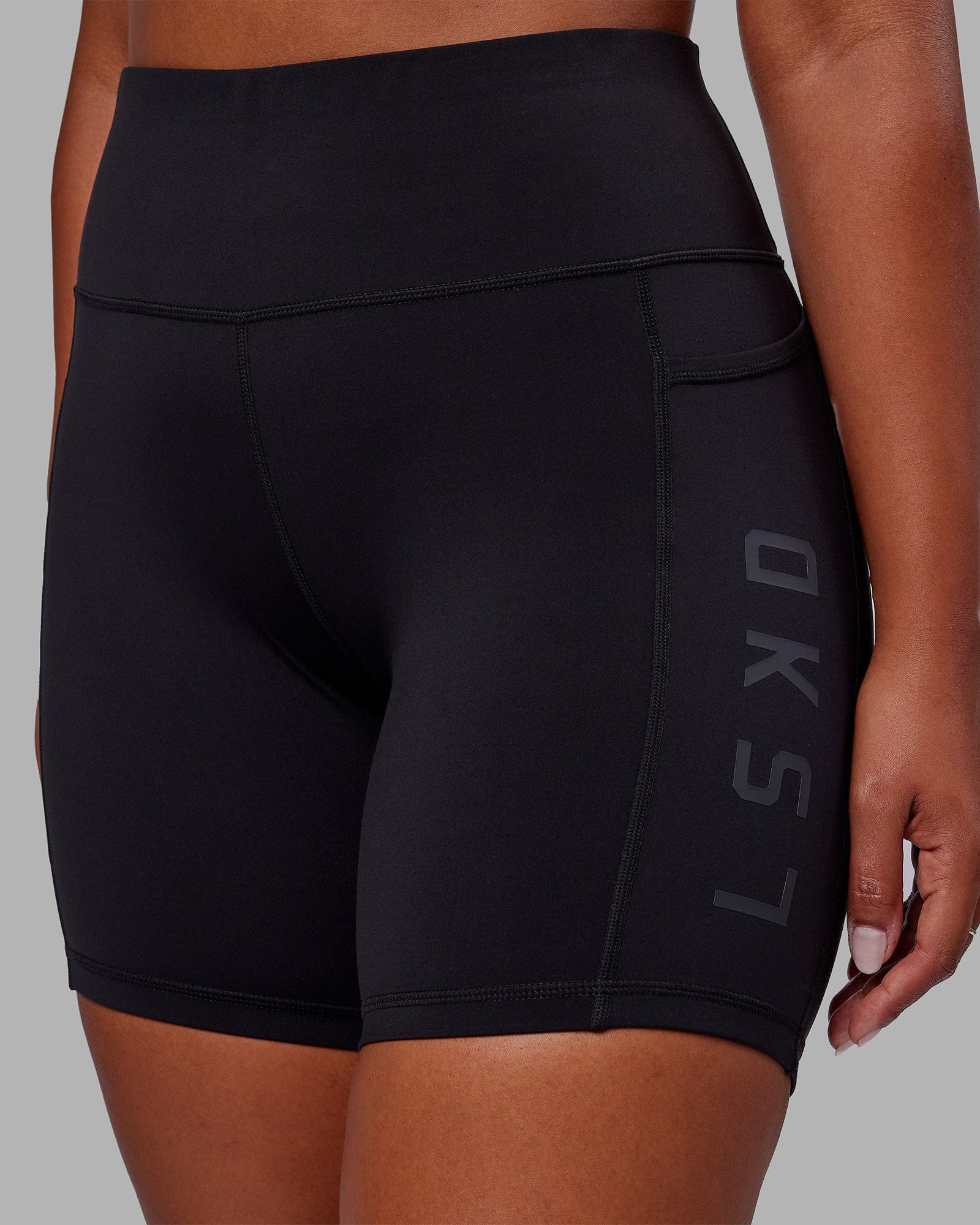 Black tight shorts hotsell