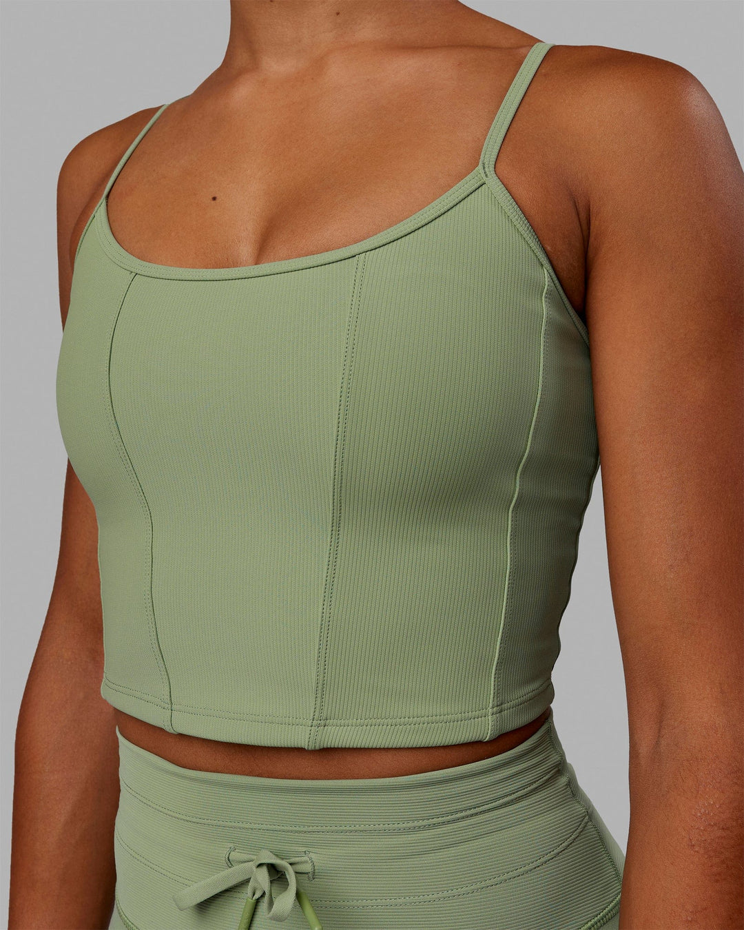 Resistance Ribbed Shelf Bra Performance Tank - Bayleaf