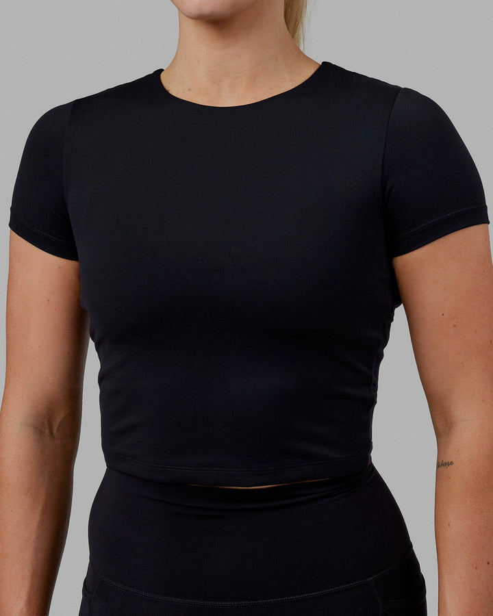 Staple Cropped Tee - Black
