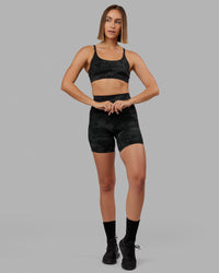 Elixir Ultra High-Rise 6" Short - Black Camo