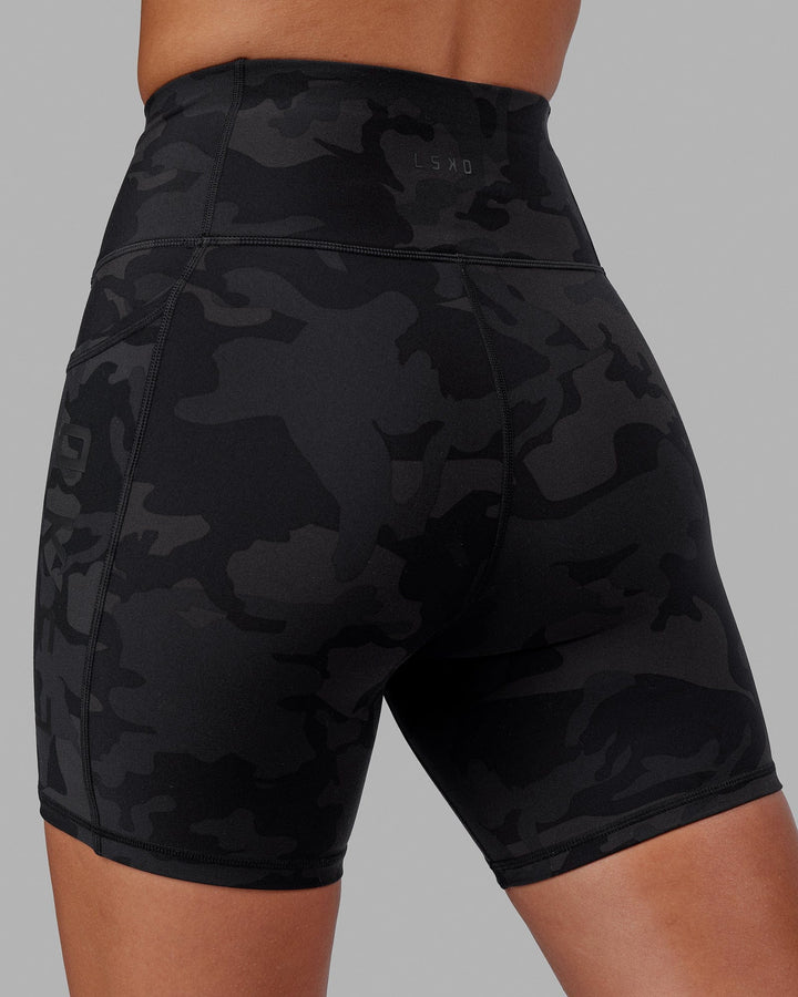 Rep Mid-Length Shorts - Black Camo
