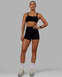 Vantage Sports Bra - Black